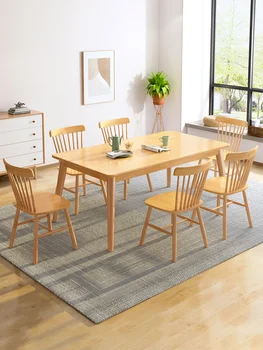 небольшая квартира современный простой обеденный стол и стулья из массива дерева комбинированный бревенчатый прямоугольный обеденный стол в скандинавском стиле simple
