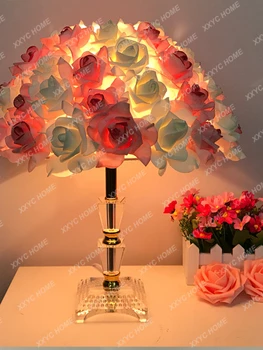 Европейская хрустальная настольная лампа Цветок розы Ночник для домашнего декора свадебной вечеринки Освещение Атмосферы дня рождения Настольные лампы